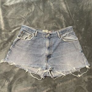Levi’s high waisted cutoff shorts